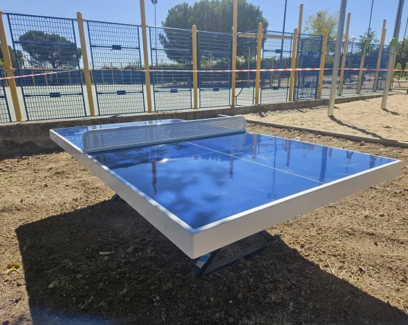 mesas ping pong parques ciudad