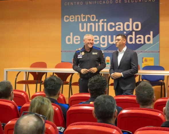 Encuentro policía agentes tutores
