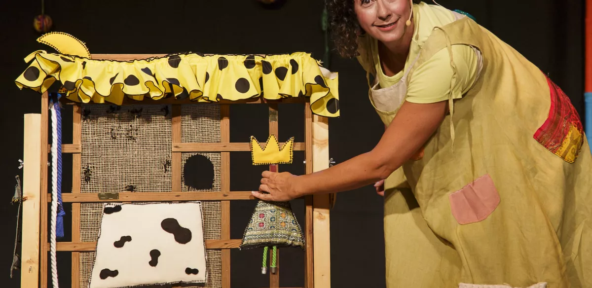 eatro Musical: Retahilando. Eugenia Manzanera.  Domingo 12 de noviembre 