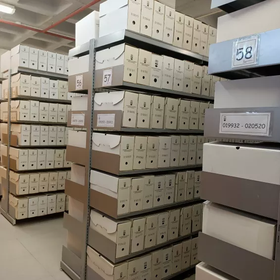 image d'armoires compactes