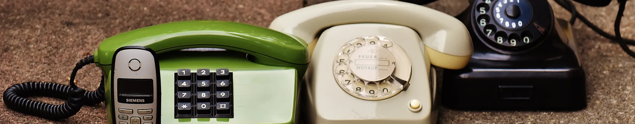 Teléfonos de varias generaciones